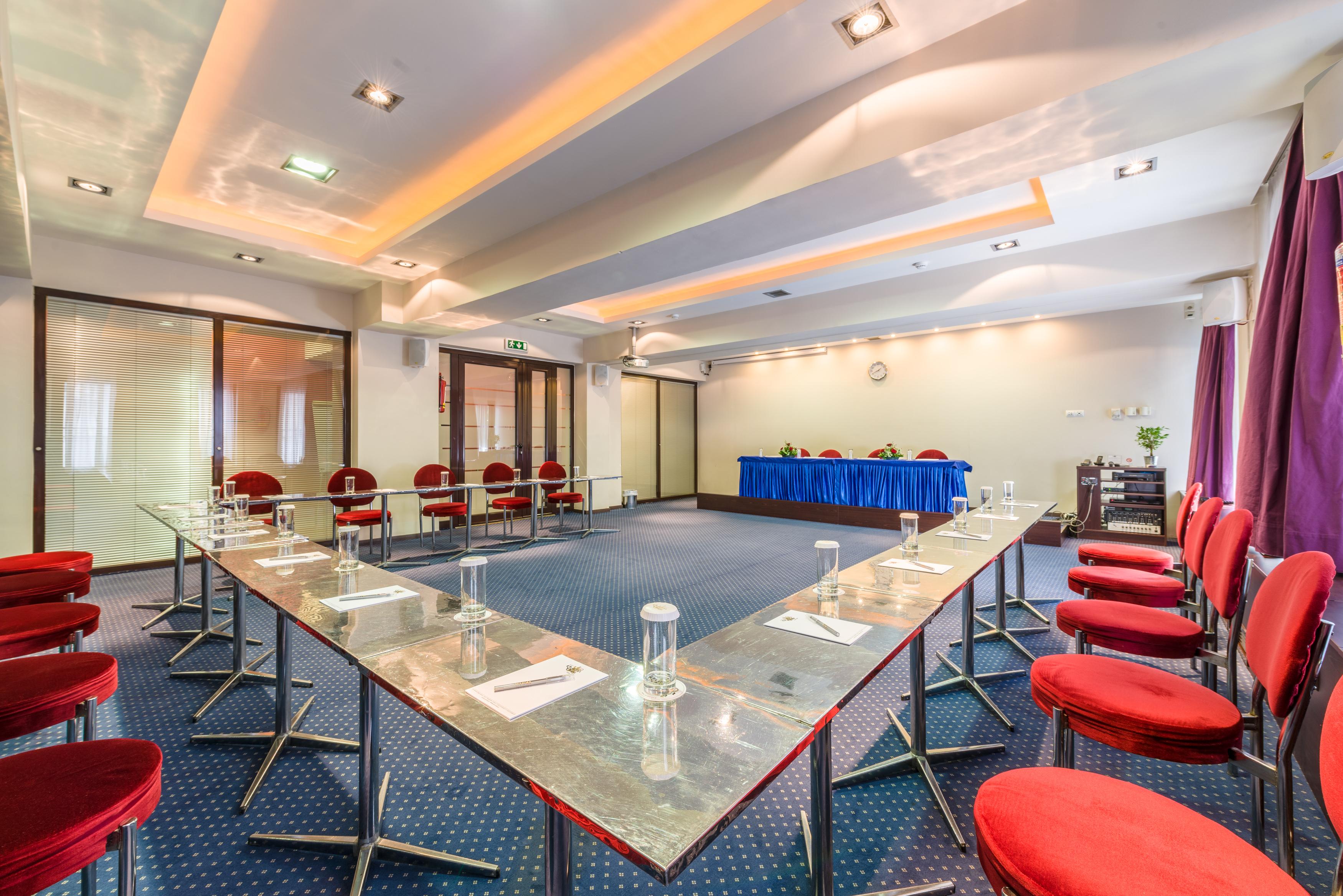 Queen Olga Hotel Tesalonika Bagian luar foto