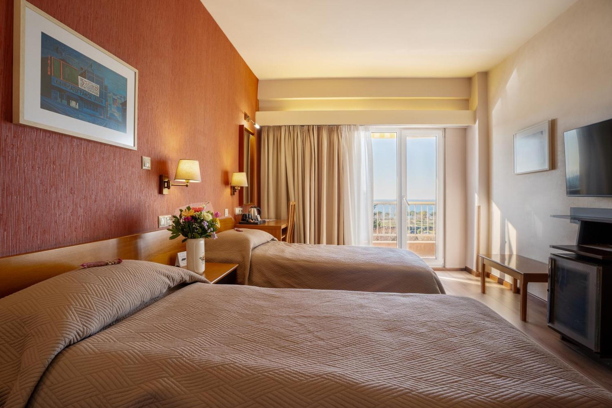 Queen Olga Hotel Tesalonika Bagian luar foto