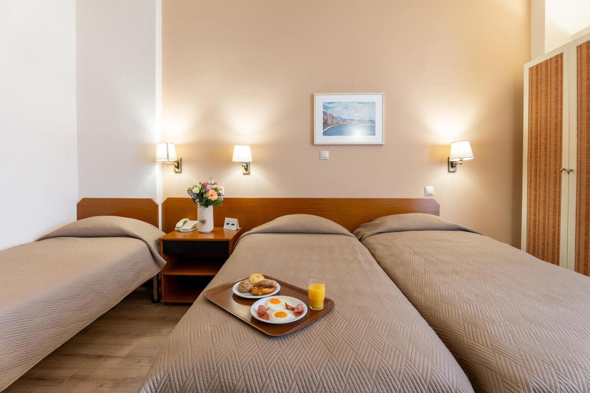 Queen Olga Hotel Tesalonika Bagian luar foto