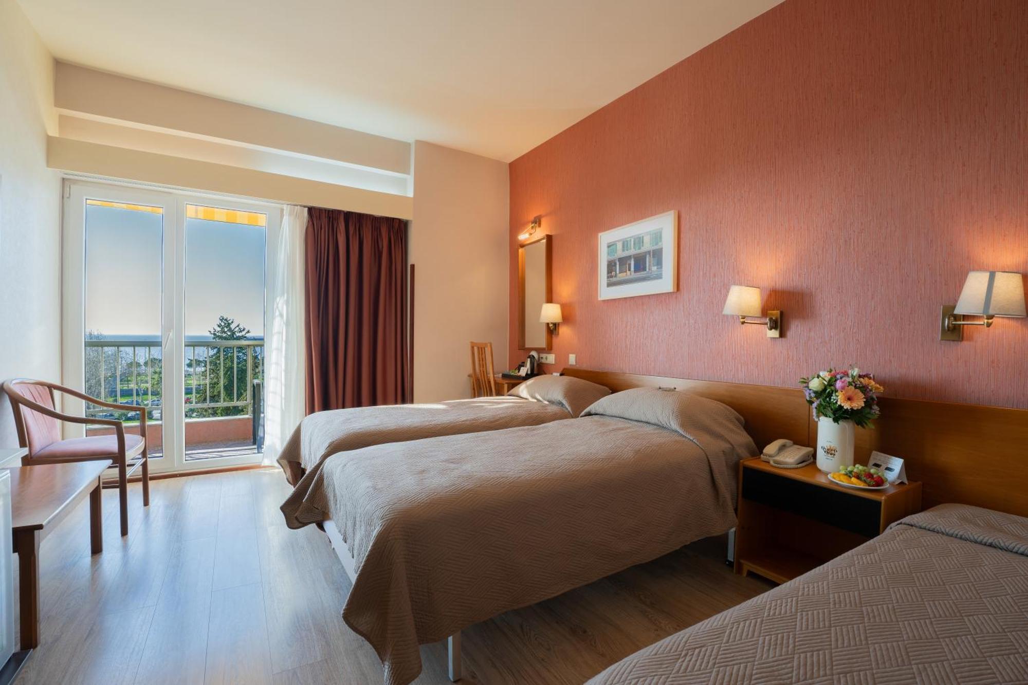 Queen Olga Hotel Tesalonika Bagian luar foto