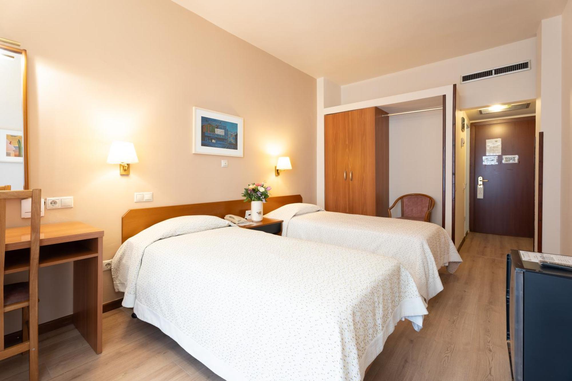 Queen Olga Hotel Tesalonika Bagian luar foto